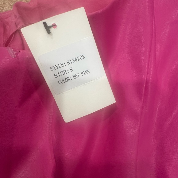 Chic One-Shoulder Pink Mini Dress - Picture 5 of 8